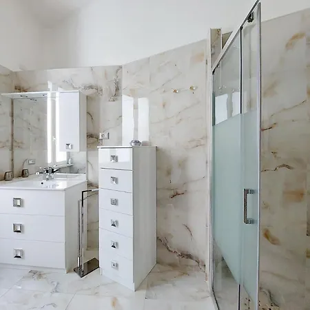 4bnb - Luxury Mazzini *